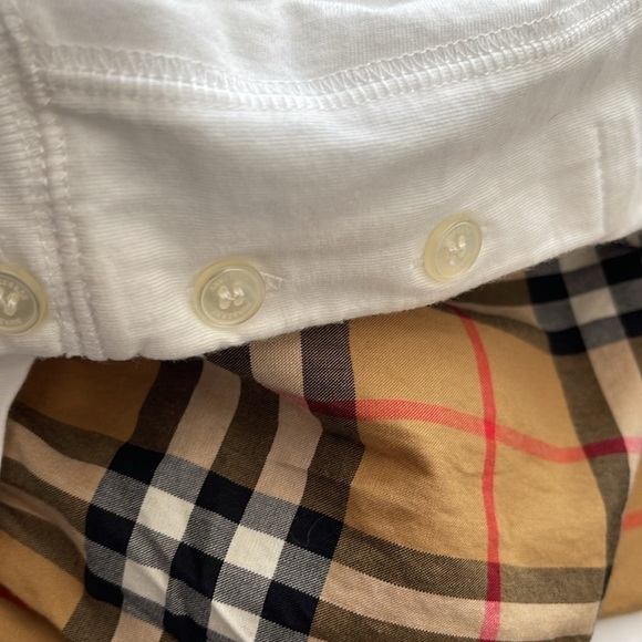 Burberry Children’s dress in white and plaid size 10 youth - Picture 9 of 9